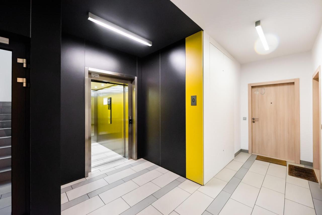 Wola Luxury Wooden Apartment Warszawa Eksteriør bilde